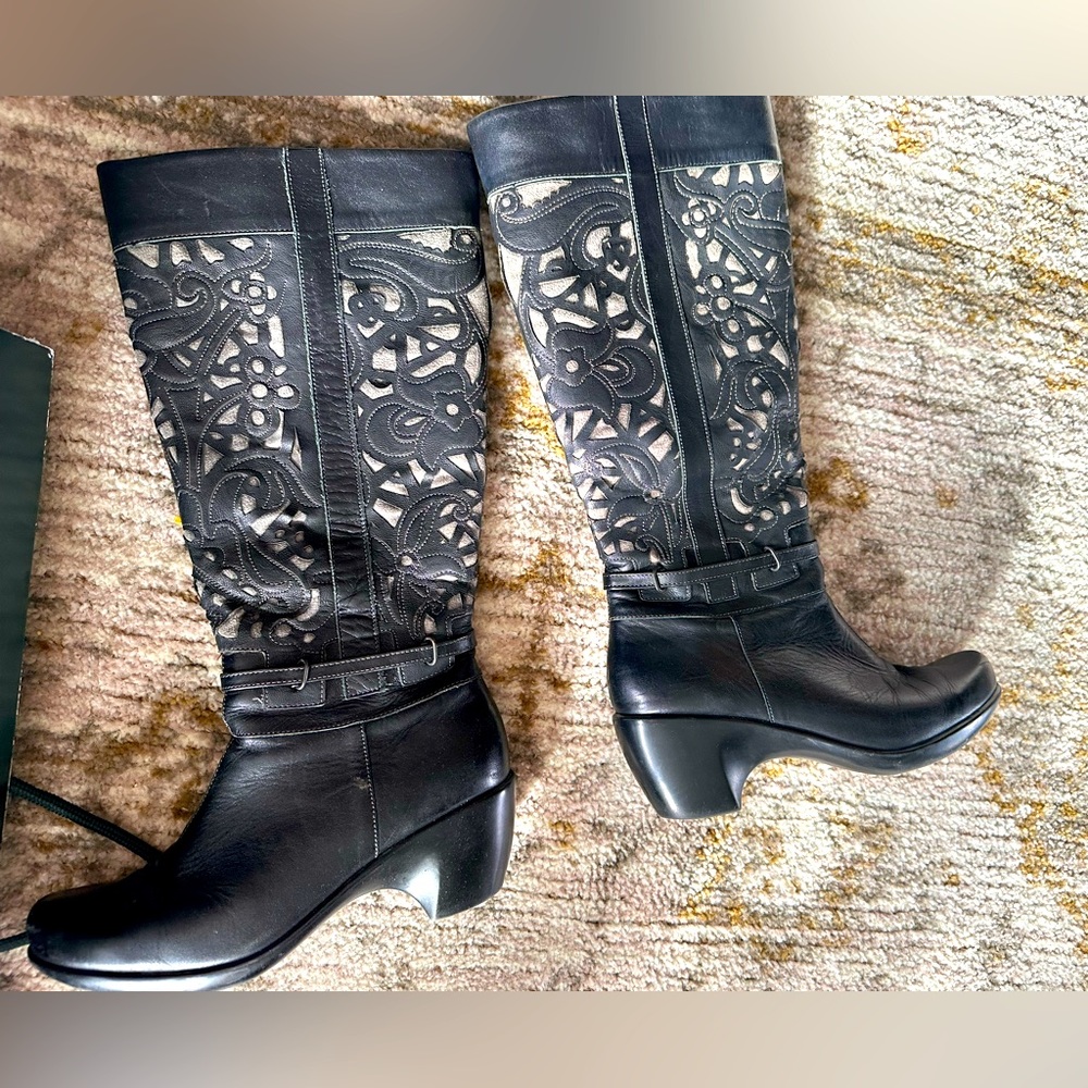 LIMITED EDITION BOOTS!!